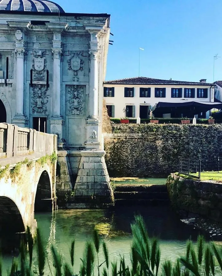 Locanda San Tomaso Treviso 3*,  Italy